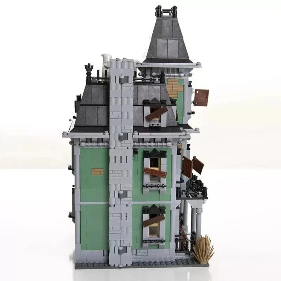 Haunted House (10228)