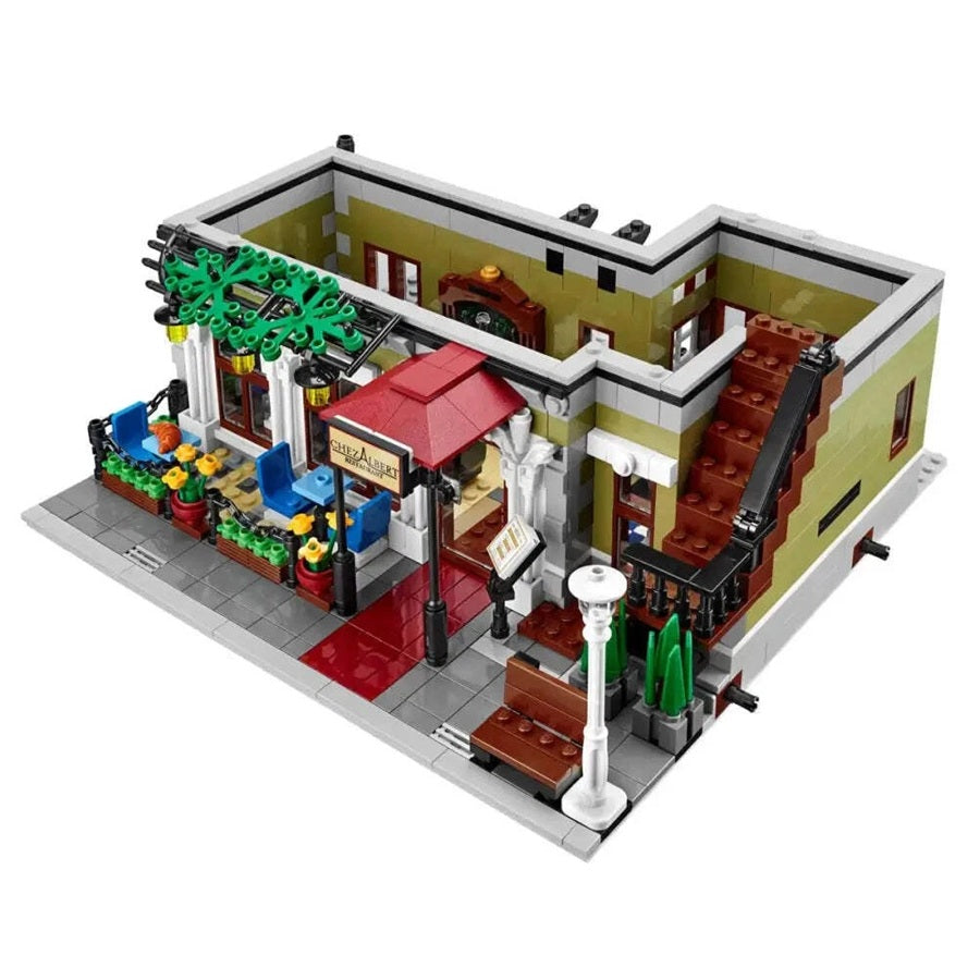 Parisian Restaurant (10243)