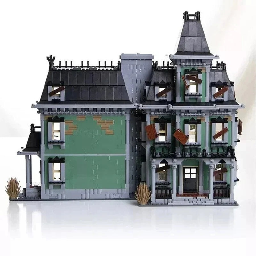 Haunted House (10228)