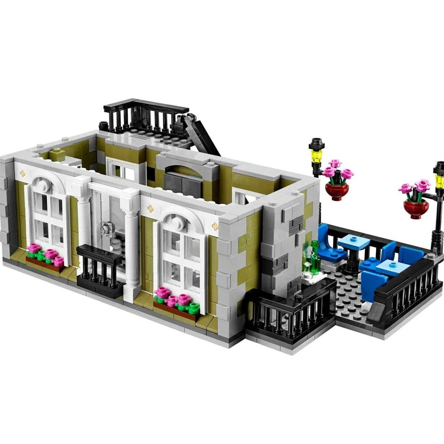 Parisian Restaurant (10243)