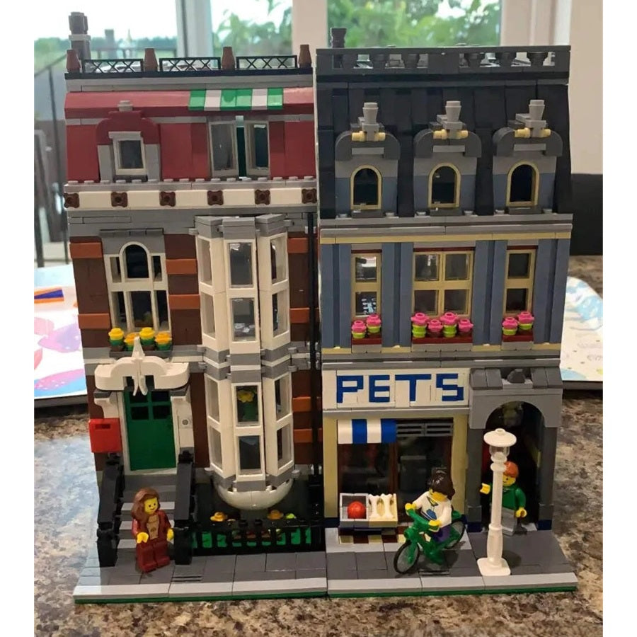 Pet Shop (10218)