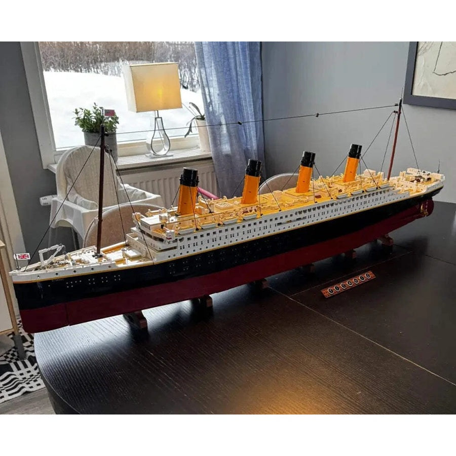 Titanic (10294)